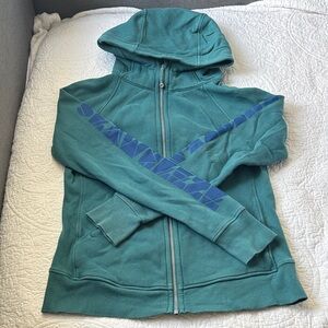 lululemon athletica Seawheeze Teal and Blue Jacket Reflective - size 10